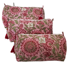 Load image into Gallery viewer, COSMETIQUERA "ANDREA"
