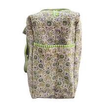 Cargar imagen en el visor de la galería, BOLSO VIAJERO "KARLA"
