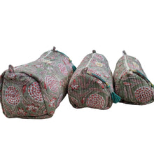 Load image into Gallery viewer, COSMETIQUERA "VERONICA"
